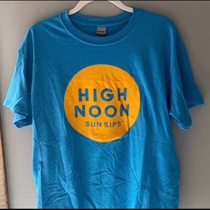 COPY - High Noon T-shirt. Size medium